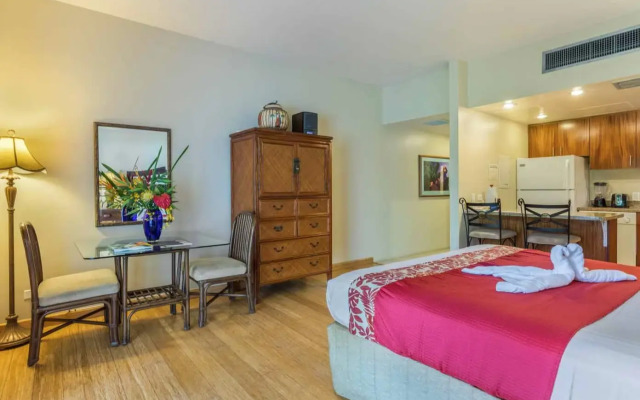 Royal Sea Cliff Kona by OUTRIGGER