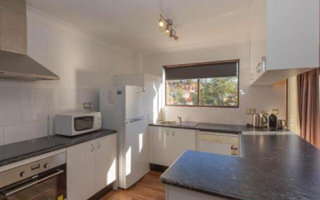 Central Park 10/1 Snowy River Avenue