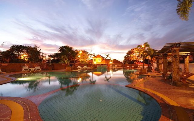 Pattaya Bay Hotel