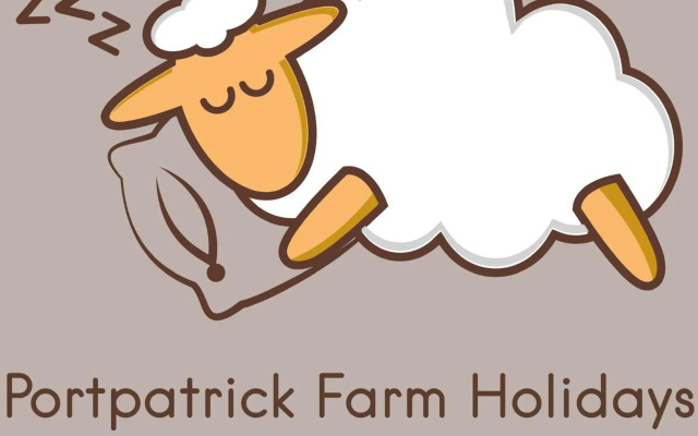 Lodge Cabin with Fabulous Views - Farm Holiday