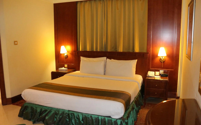 City Seasons Suites