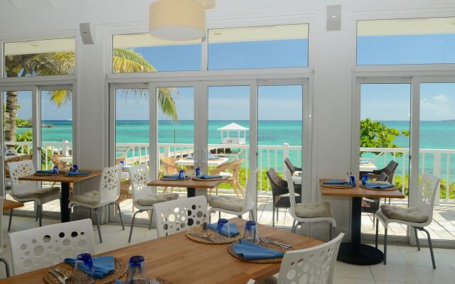 Sandyport Beach Resort