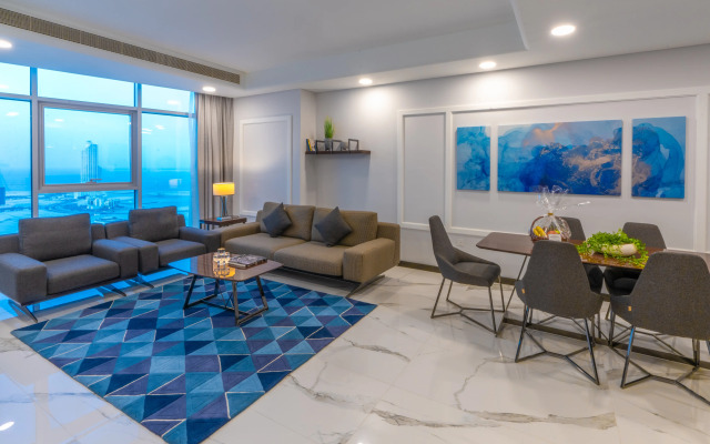 S Plaza Suites Hotel