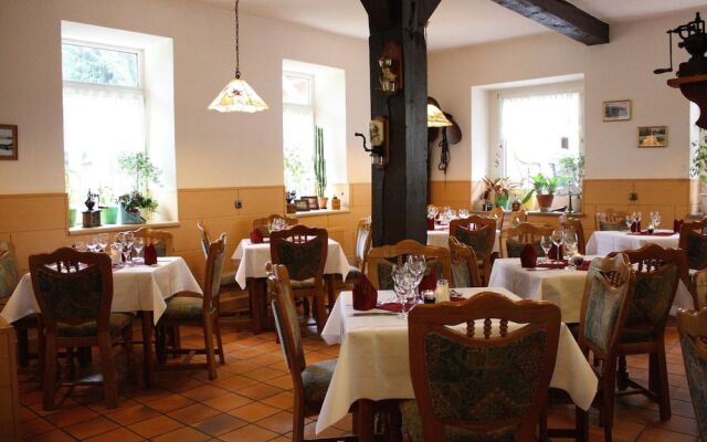 Waldhotel & Restaurant Zur Holzmühle