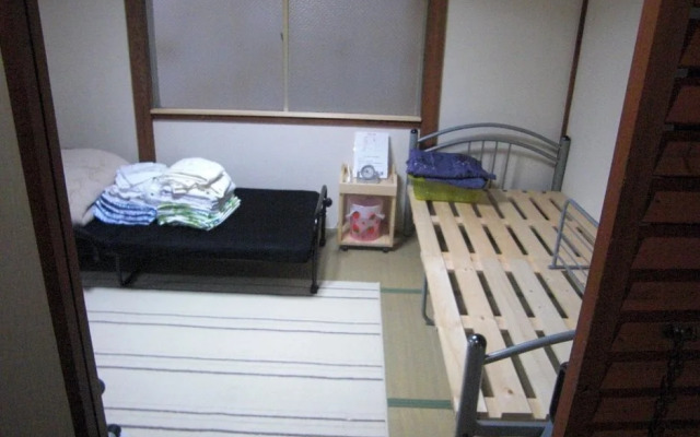 Guest House Lounge Taki