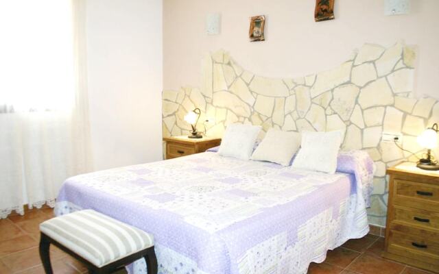 House With 2 Bedrooms in El Gastor, With Wonderful Lake View, Private