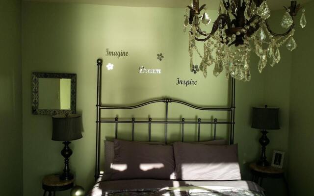 On the Sea B&B on Bowen Island