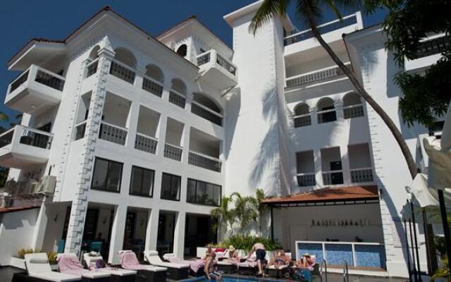 Silver Sands Hide Away