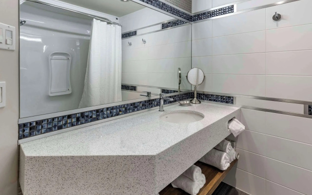 Le Noranda Hotel & Spa, an Ascend Collection Hotel