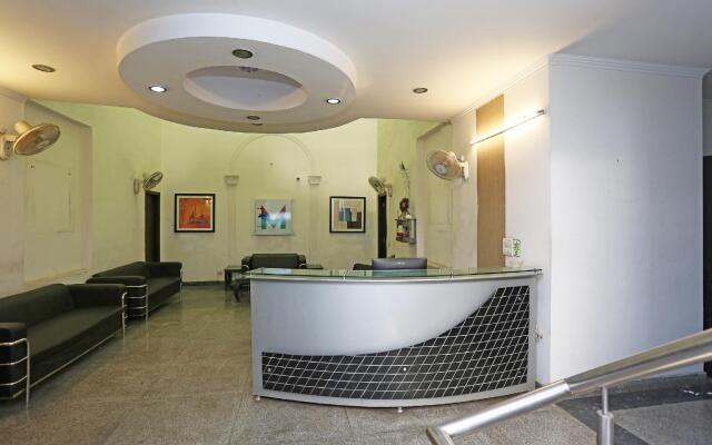 OYO 14015 Diamond Stays