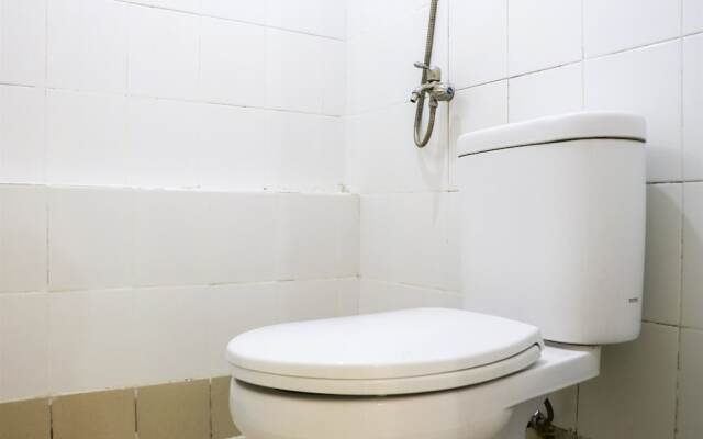 Comfort And Modern 2Br At Bassura City Apartment