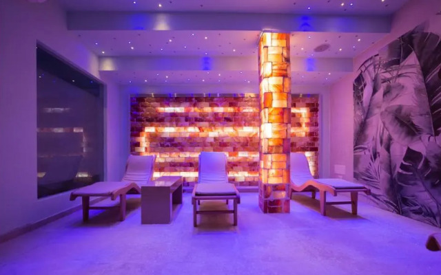 Hotel Center 1