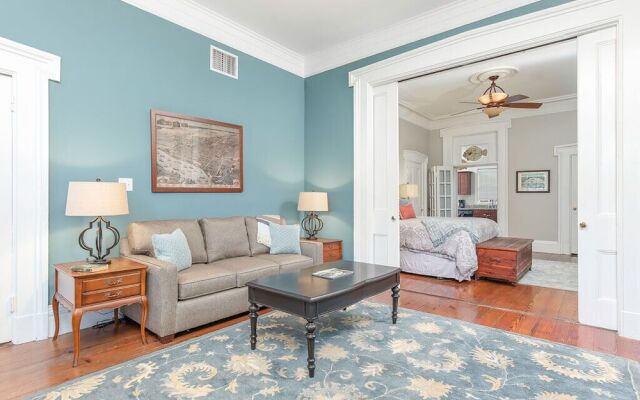 Southern Belle Parlor