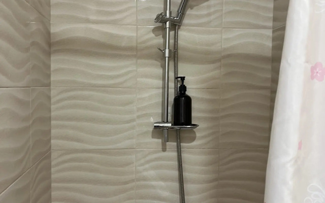 Апартаменты на улице Анатолия Серова