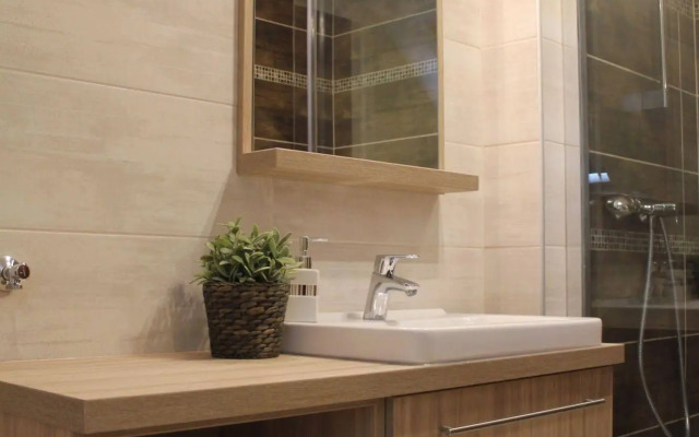 Zafir Apartmanhaz