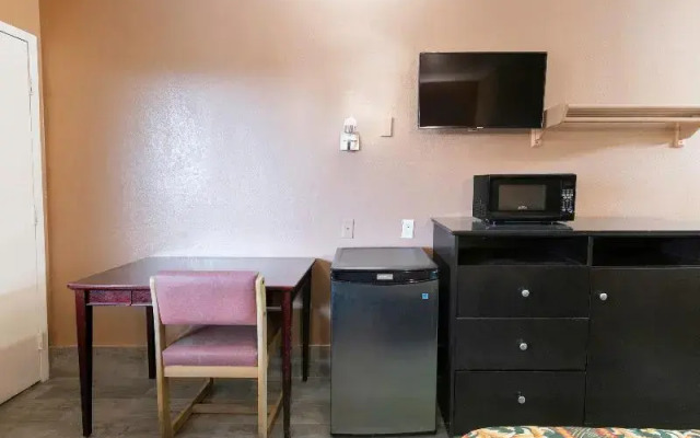 Motel 6