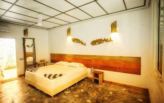Rasdhoo Island Inn Beachfront