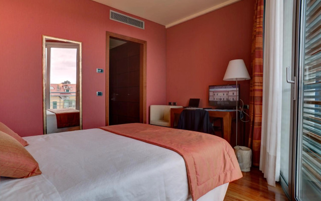 B&B HOTEL Imperia Rossini al Teatro