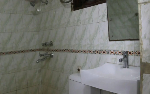 Hotel Tourist Lodge