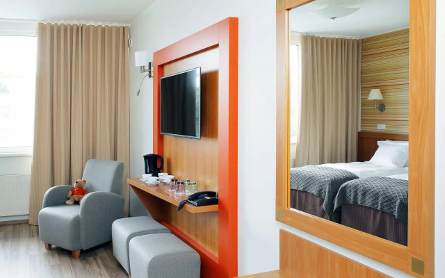 Oru Hub Hotel Tallinn - Handwritten Collection