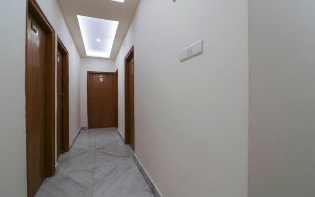 OYO Collection O 39735 Kewal Palace Hyderabad Gate