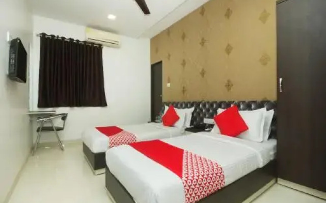 OYO 19847 Hotel Star Residency