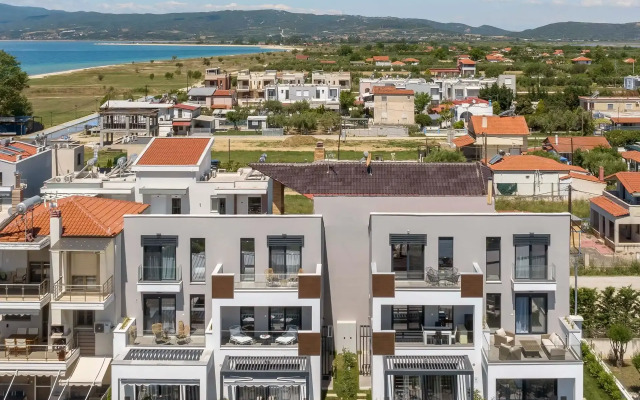 Kleoniki & Irida Residential Complexes