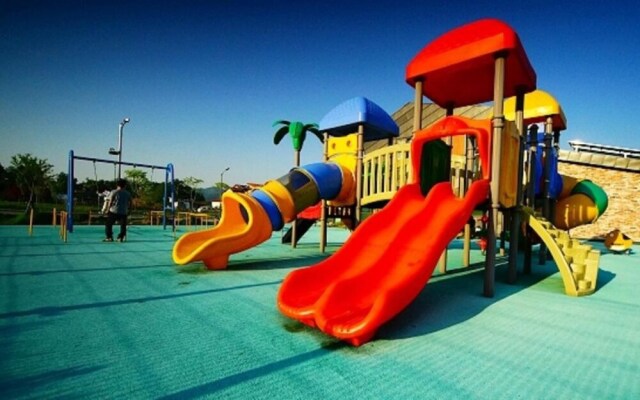 Jeonju Hosumaeul Dusilleene Pension