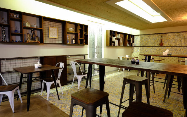 Tibera Hotel Ciumbuleuit