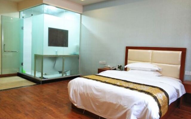 Home Inn Huayi Hotel
