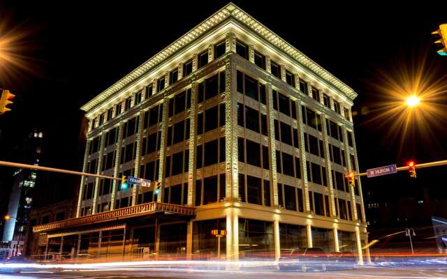 Curtiss Hotel, Ascend Hotel Collection