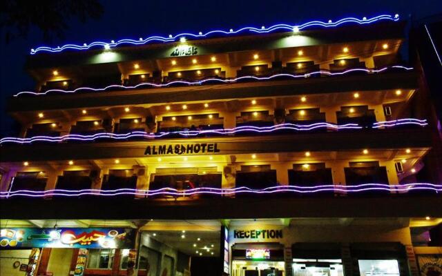 Almas Hotel