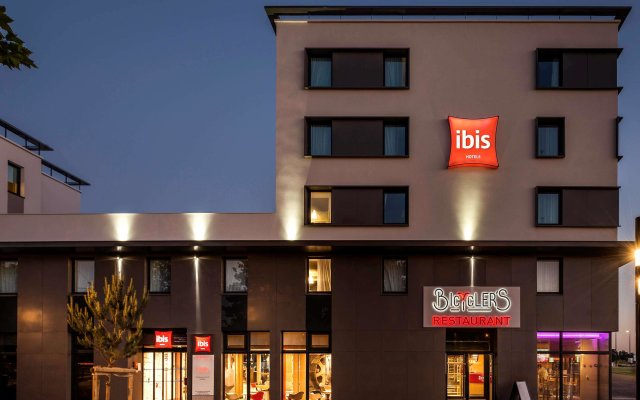 ibis Saint Quentin En Yvelines Velodrome