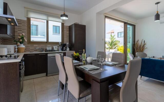 Sea La Vie 3-BR Villa in Protaras