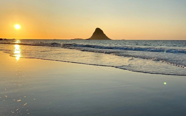 Midnattsol rom og hytter