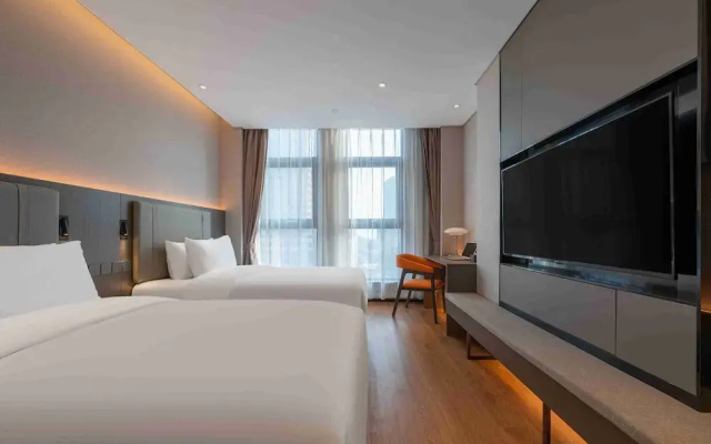 World Hotel Qingdao Laoshan  Branch