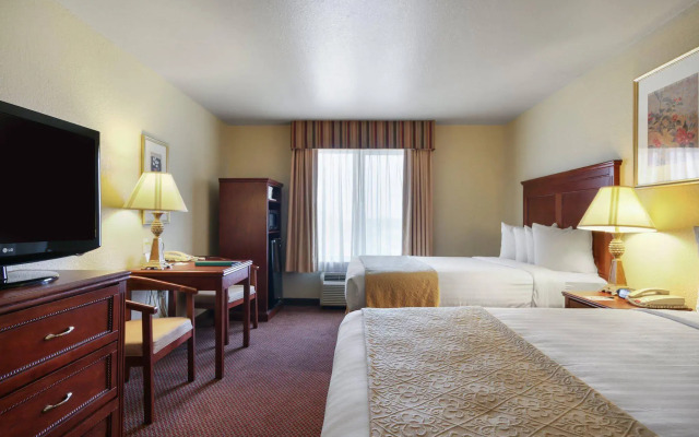 Comfort Inn & Suites