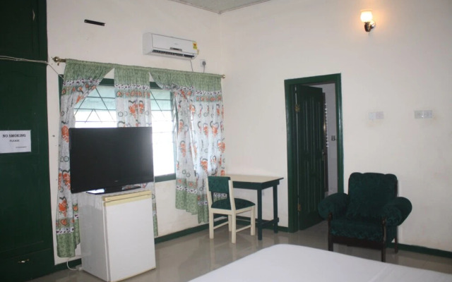 Godville Guest House