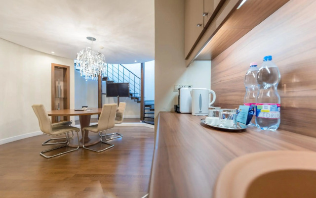 La Prima Fashion Hotel