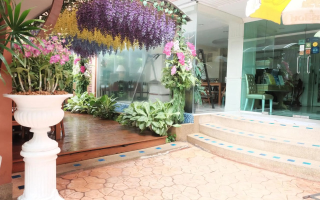 Orchid Resort