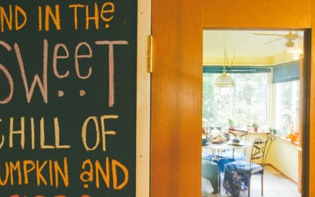 Tall Trees Bed & Breakfast