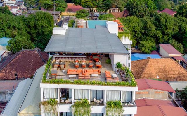 Penh House Hotel