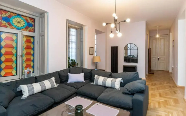 Stylish 2BR apt in the heart of old Tbilisi