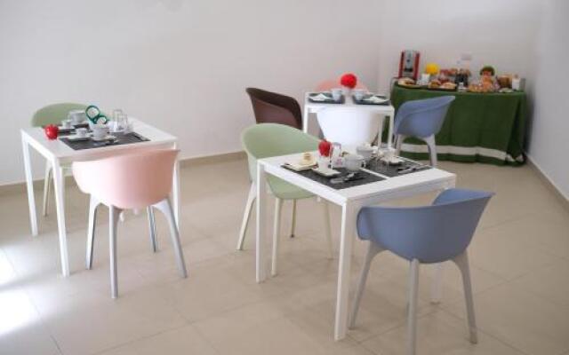 Hoa Suites