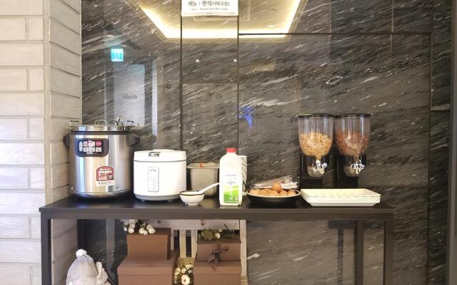 Gimhae Buwondong Hotel Smith