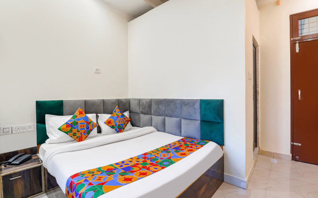 Fabexpress Royal Villas