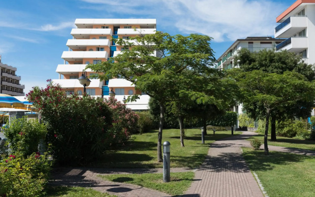 Aparthotel Holiday