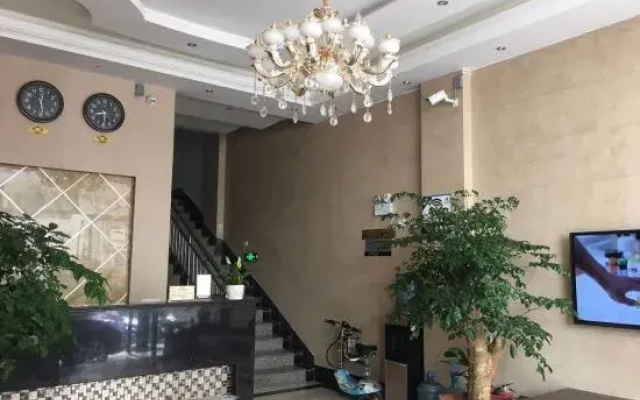 Zhaotong Shuangyu Hotel