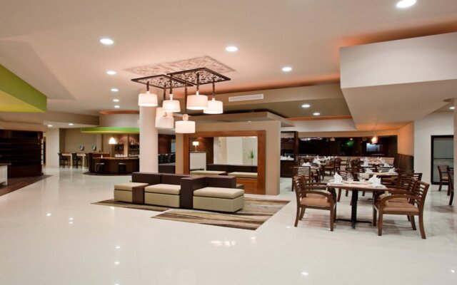 Holiday Inn Tijuana Zona Rio by IHG