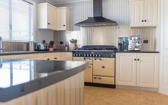 Bridport Holiday House